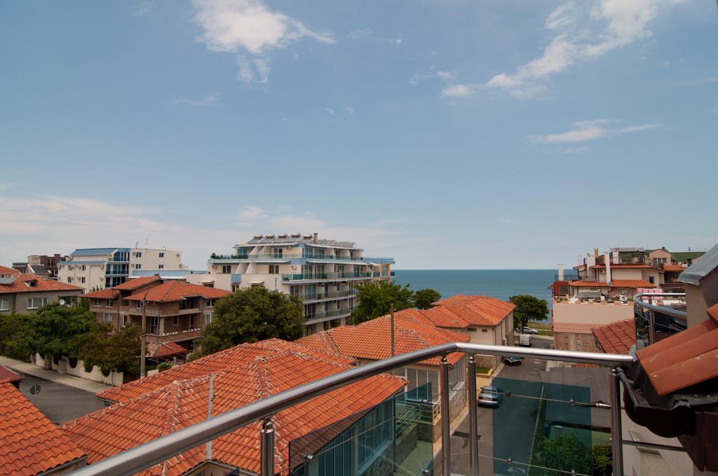 Guest House Hiora Ahtopol Exterior photo